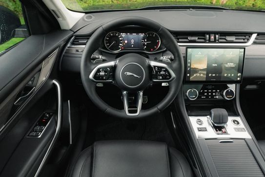 Jaguar F-Pace 2.0 D200 Mhev Awd Se
