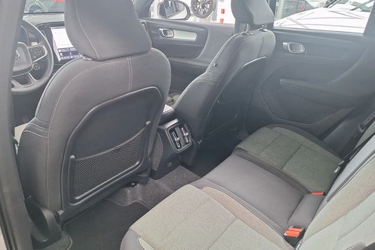Volvo XC40 B3 Plus Dark