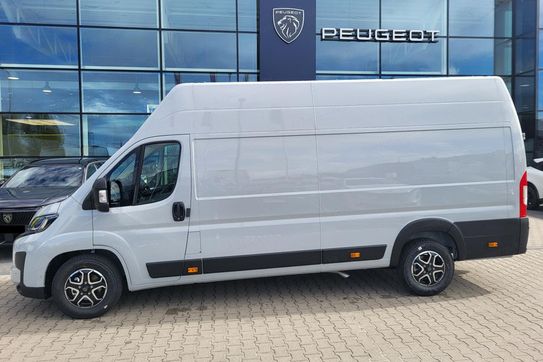 Peugeot Boxer Heavy L4H3 AT8