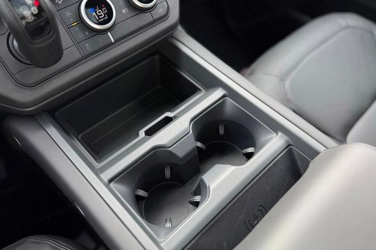 Land Rover Defender 130 3.0 D350 mHEV X-Dynamic HSE