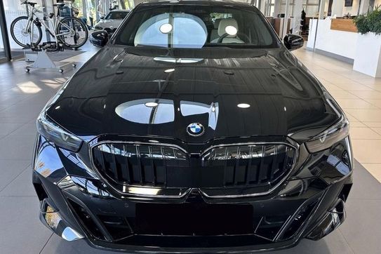 BMW Seria 5 520d xDrive M Sport