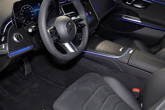 Mercedes Klasa E 220 d  4-Matic AMG