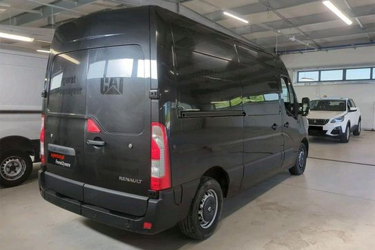 Renault Master L2H2
