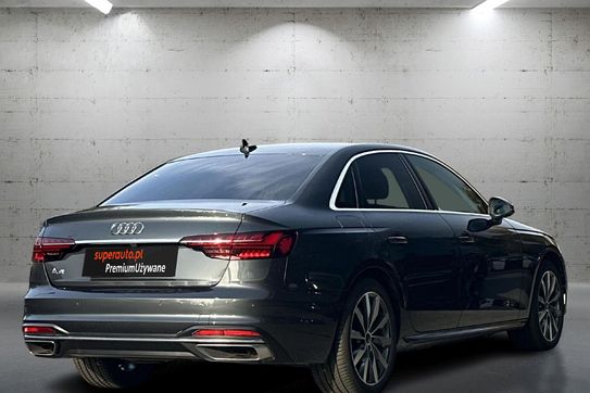 Audi A4 40 TFSI mHEV S tronic