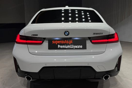 BMW Seria 3 320i xDrive M Sport