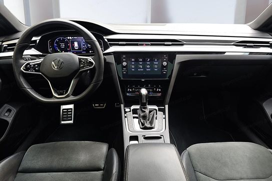 Volkswagen Arteon 2.0 Tdi r-Line Dsg