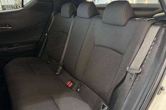 Toyota C-HR 1.8 Hybrid