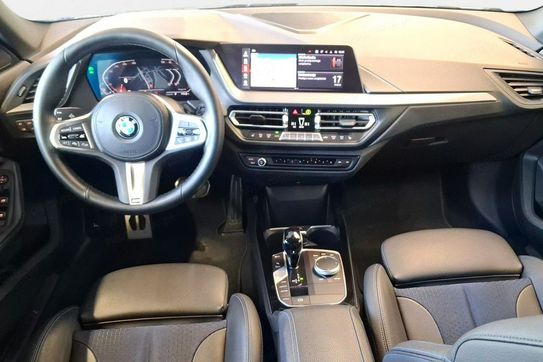 BMW Seria 2 218i M Sport