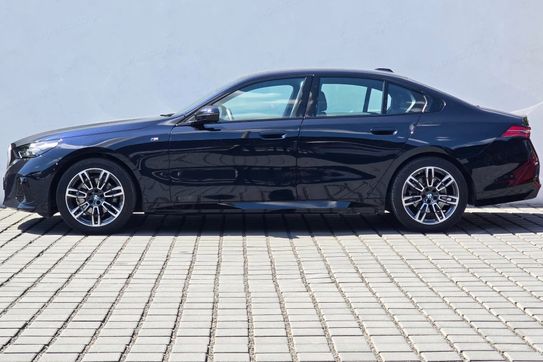 BMW Seria 5 520d xDrive M Sport