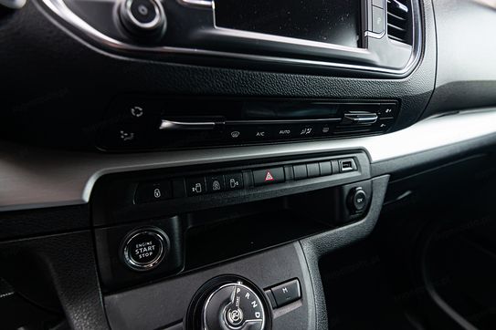 Toyota Proace Verso Long L2H1 AT