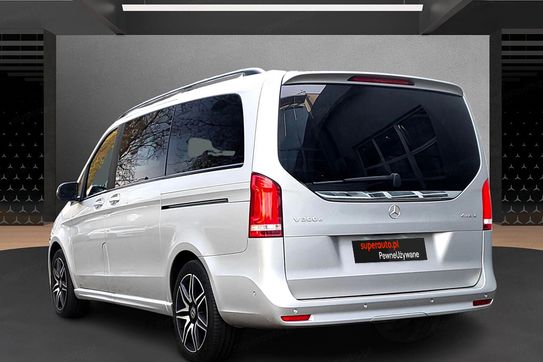 Mercedes V Klasa V300d Długi 4-Matic 9G-Tronic
