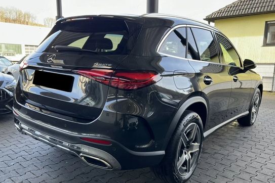 Mercedes GLC 200 4-Matic AMG Line