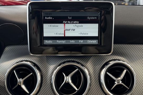 Mercedes GLA 200