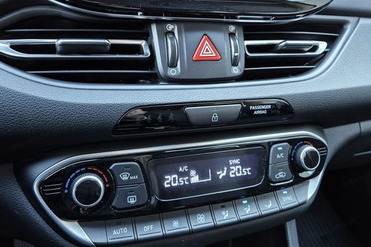 Hyundai i30 1.0 t-Gdi Smart
