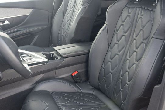 Peugeot 5008 1.6 PureTech GT S&S EAT8