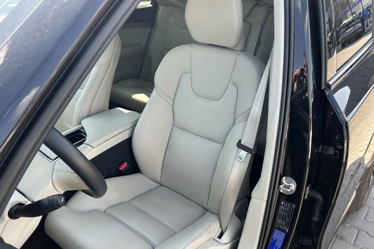 Volvo XC90 B5 B AWD Plus Dark 7os.