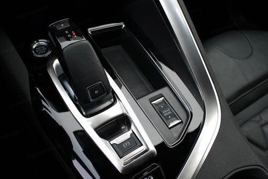 Peugeot 3008 1.6 PureTech GT