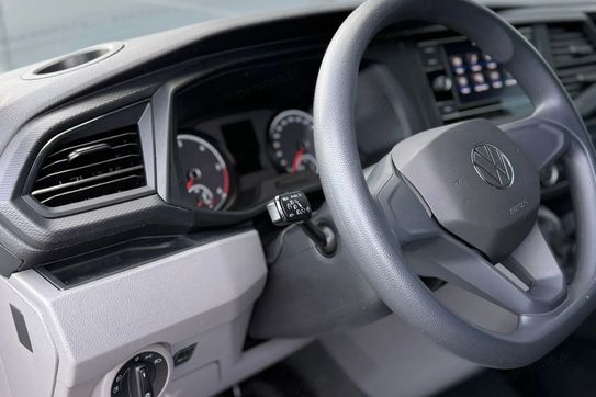 Volkswagen Transporter 2.0 TDI L2H1