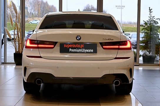 BMW Seria 3 330e M Sport