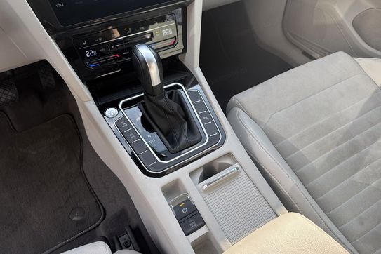 Volkswagen Passat Elegance 2.0 TDI  DSG