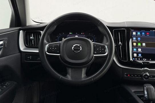 Volvo XC60 B4 B Momentum Pro