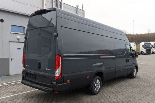 Iveco Daily 35S18 V Hi-Matic 18m3 L4H3