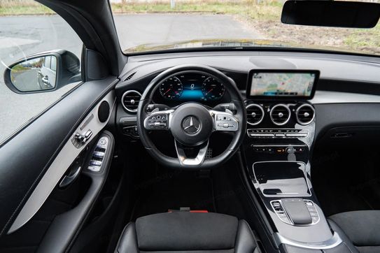 Mercedes GLC Coupe 300 4MATIC AMG Line