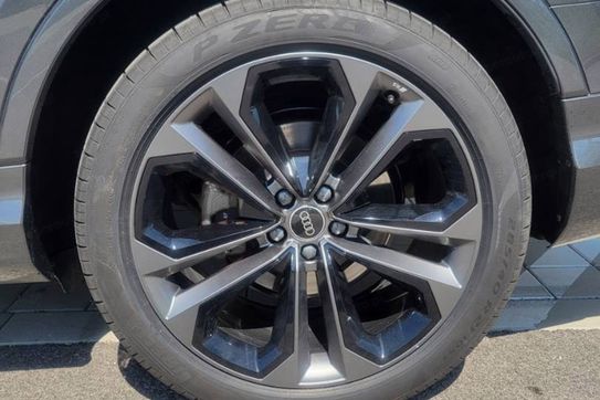 Audi Q7 TFSI e quattro S Line