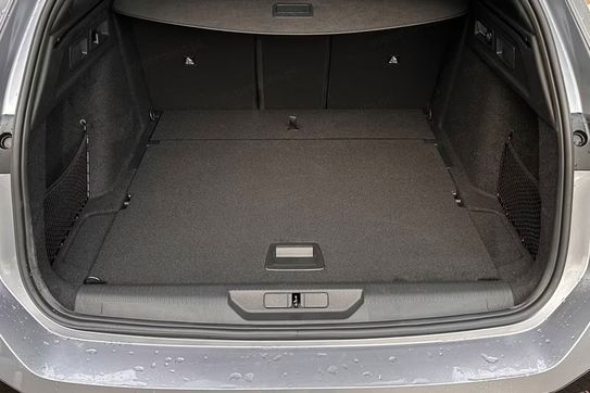 Peugeot 308 Allure EAT8 1.5 BlueHDi