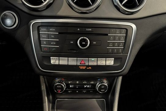 Mercedes GLA 200