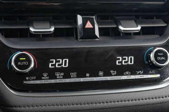 Toyota Corolla 1.8 Hybrid