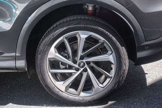 Audi Q5 e-Hybrid quattro