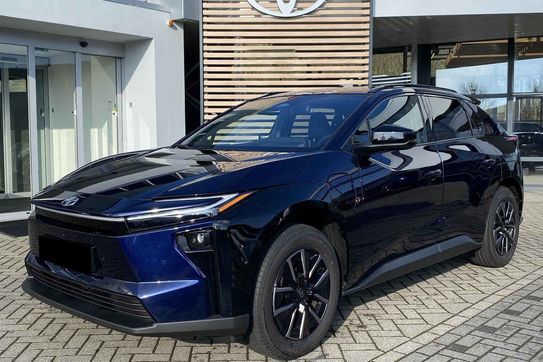 Toyota bZ4X Style EV