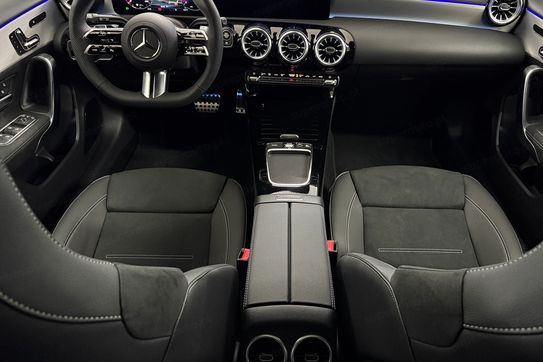 Mercedes Klasa A 220 4-Matic AMG Line