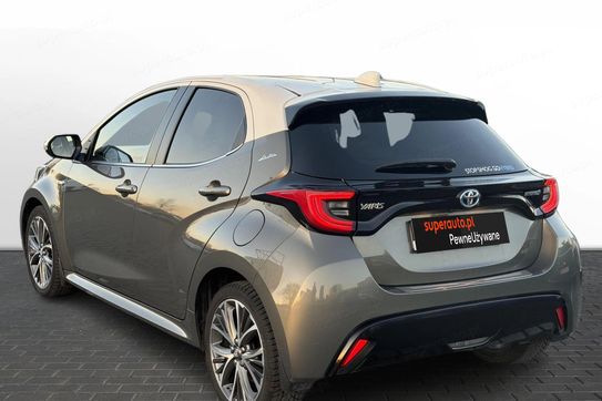 Toyota Yaris Hybrid 1.5 Selection Elegant