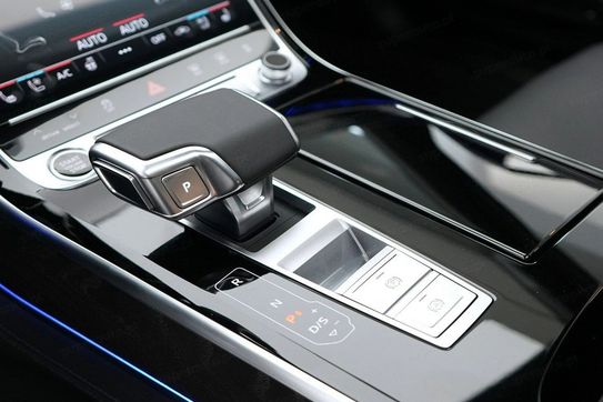 Audi A8 L 50 TDI quattro