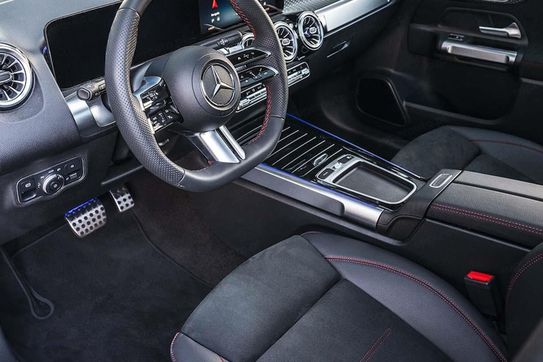 Mercedes GLB 200 d AMG Line