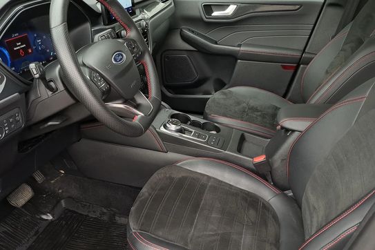 Ford Kuga 2.5 FHEV FWD ST-Line X