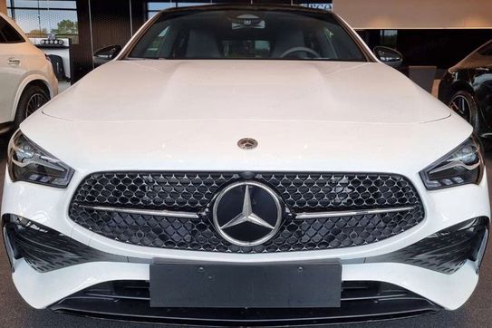 Mercedes CLA 200 AMG Line Shooting Brake