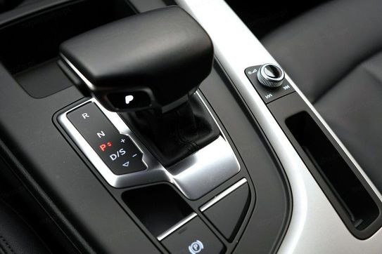 Audi A4 35 TDI mHEV S tronic