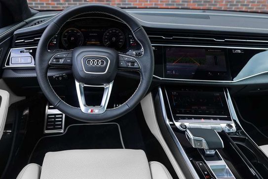 Audi Q8 TFSI e quattro
