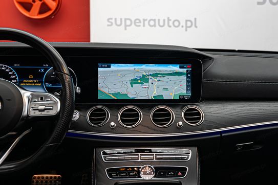 Mercedes Klasa E E 220 d 4-Matic AMG