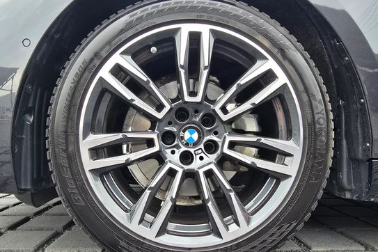 BMW Seria 5 520d xDrive mHEV M Sport aut