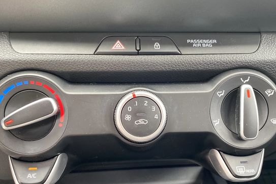 Kia Stonic 1.0 t-Gdi m