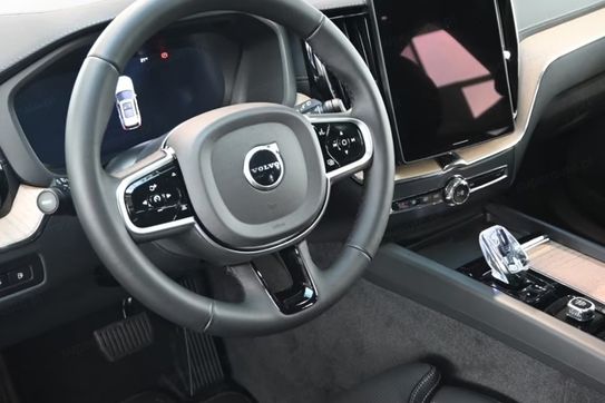 Volvo XC60 T6 Plug-In Hybrid AWD Plus Dark