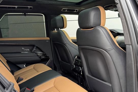 Land Rover Range Rover Sport D350 Autobiography