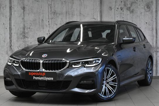 BMW Seria 3 Touring 330e M Sport