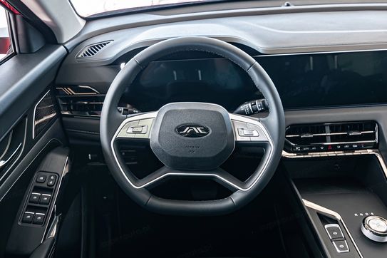 Jac JS8 Pro 1.5 T-GDI 7 DCT 7os.