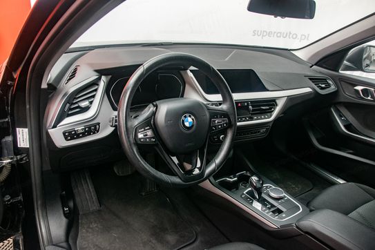 BMW Seria 1 118i Advantage aut