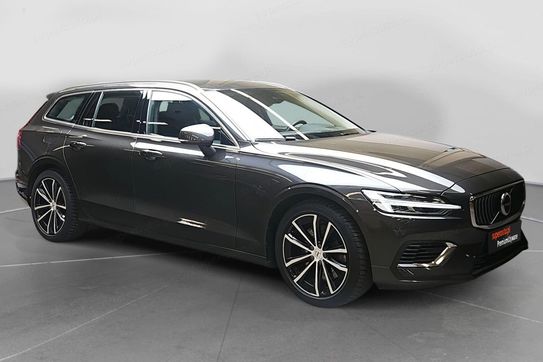 Volvo V60 T6 Plug-In Hybrid AWD Core